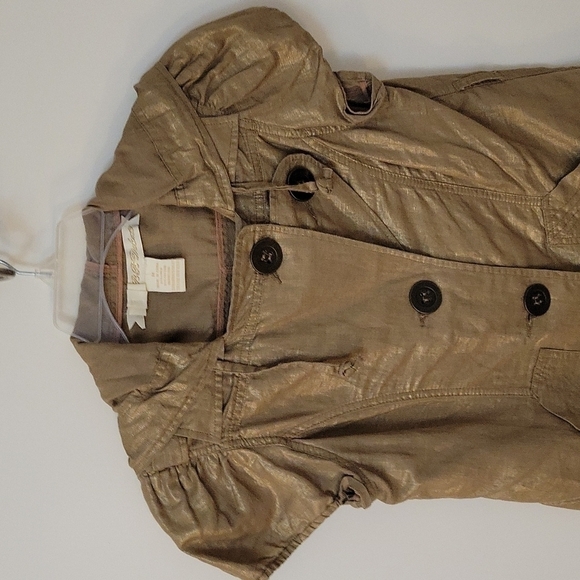 BB DAKOTA Gold Metallic Linen Double Breast Short Sleeve Castlecore Hoodie - Picture 3 of 7